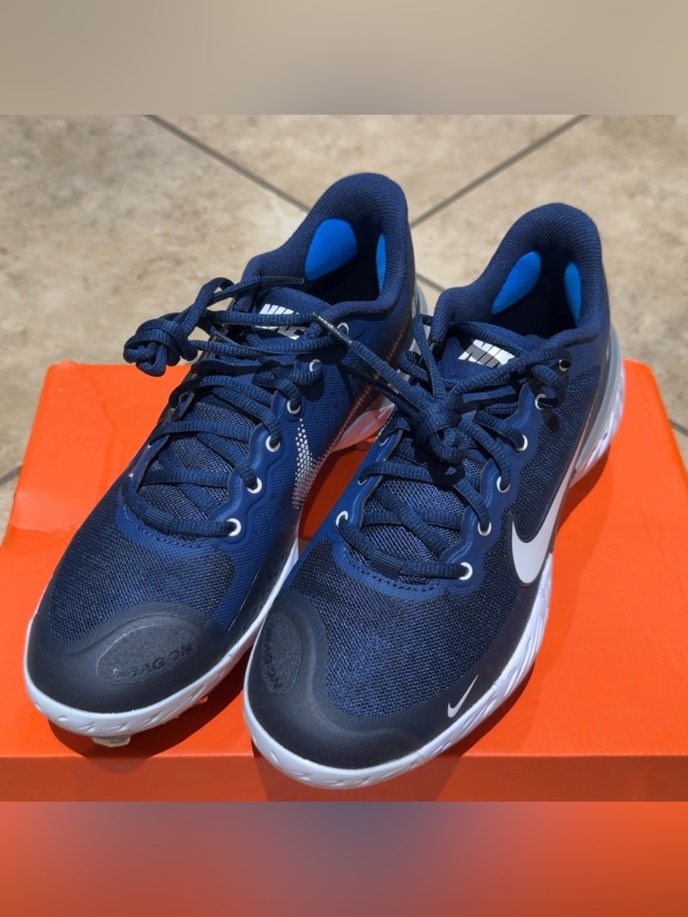 Nike Alpha Huarache Elite 3 Low Cleats